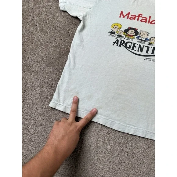 Vintage T-shirt 70s Mafalda Argentina Cartoon Graphic Made in Argentina, Size S